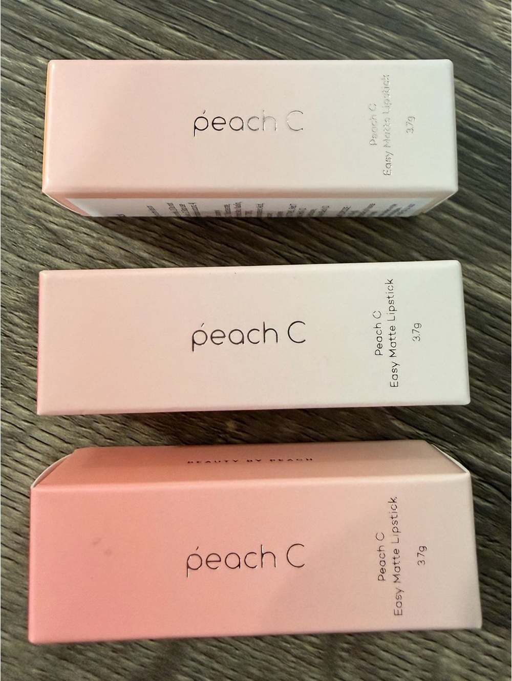 3 x Peach C Easy Matte Lipstick 3.7 g NEW